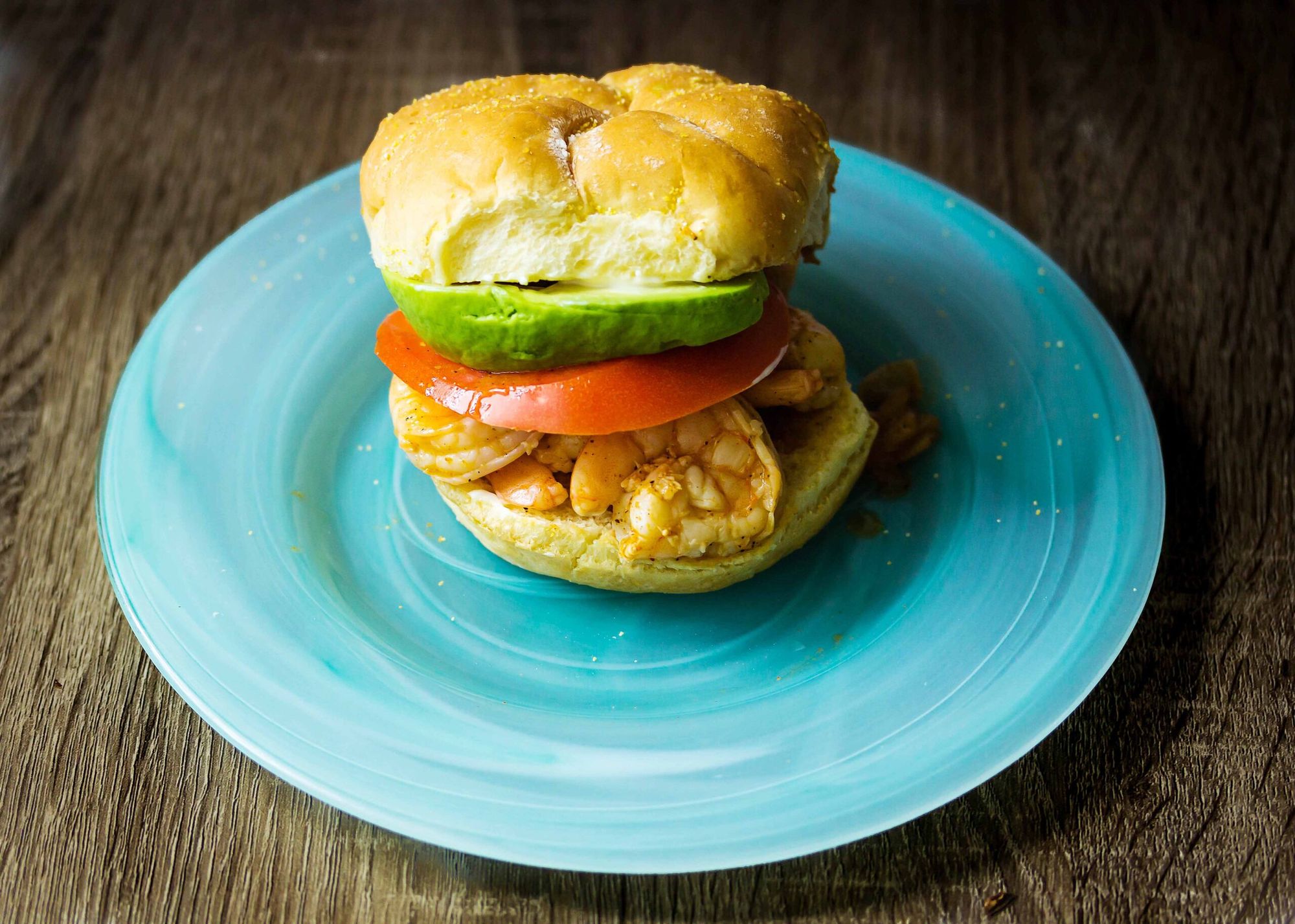 Cajun Shrimp Burger {Simple Burger Recipe With Avocado Mayo} My