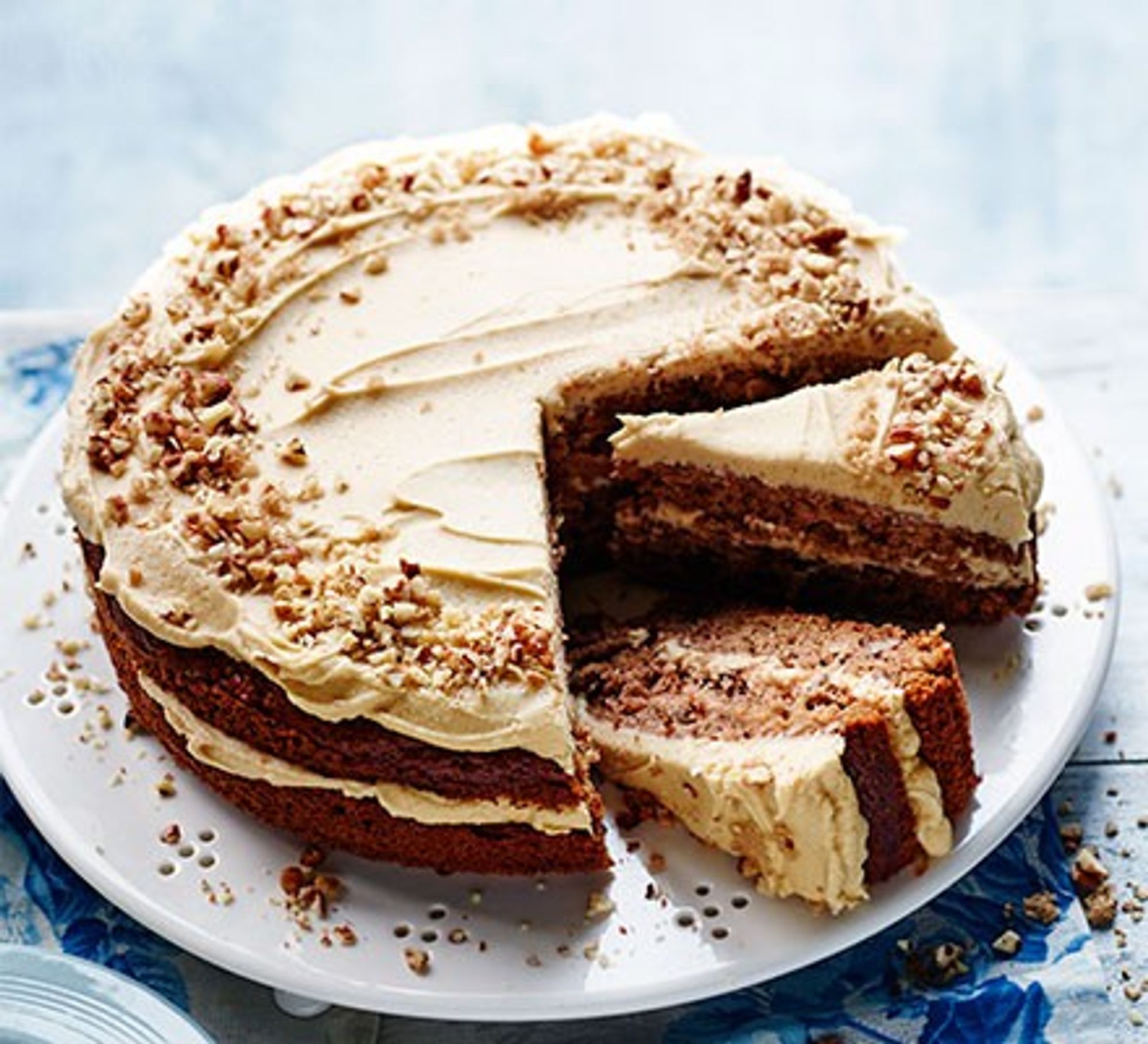 Maple, apple & pecan cake My Recipe Magic