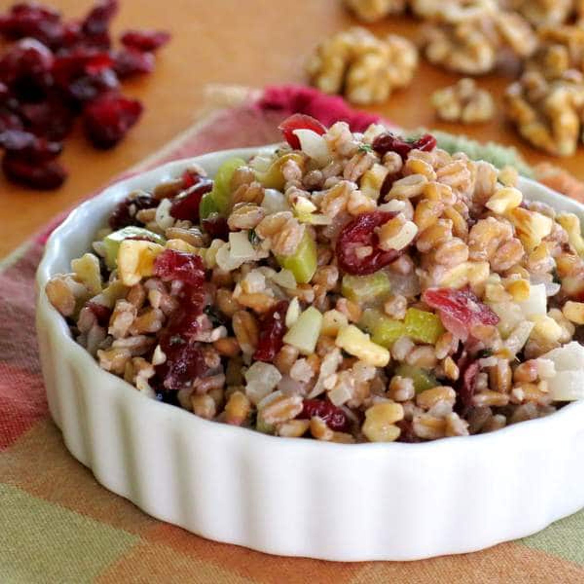 Farro Pilaf with Cranberries and Walnuts The DinnerMom My Recipe Magic